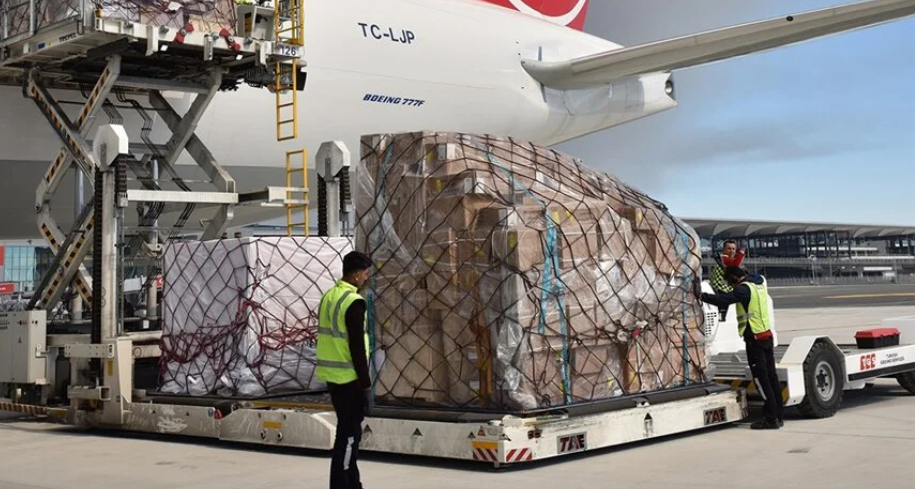 istanbul havalimanlarinda ilk ceyrekte 831 bin 625 ton yuk tasindi 0 aujlX6Gm